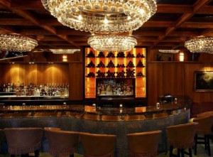Kensington Hotel bar image