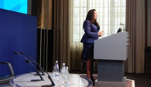 Vanessa Vallely