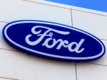 “Business needs gender equality to succeed,” says Ford’s European CEO Barb Samardzich (F)
