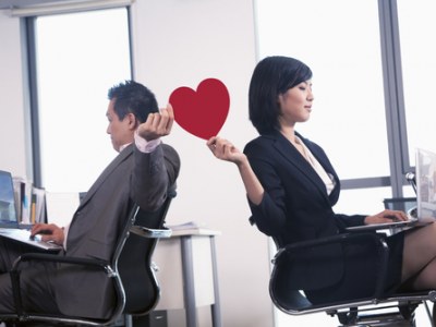 office romance, love at work