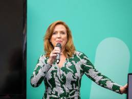Jenny Campbell